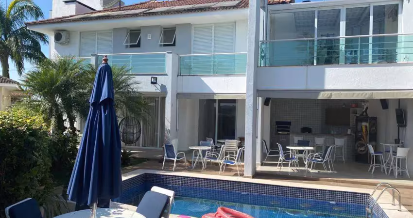 Casa com 4 quartos à venda na Rodovia Pedro Eroles, Do Taboão, Mogi das Cruzes