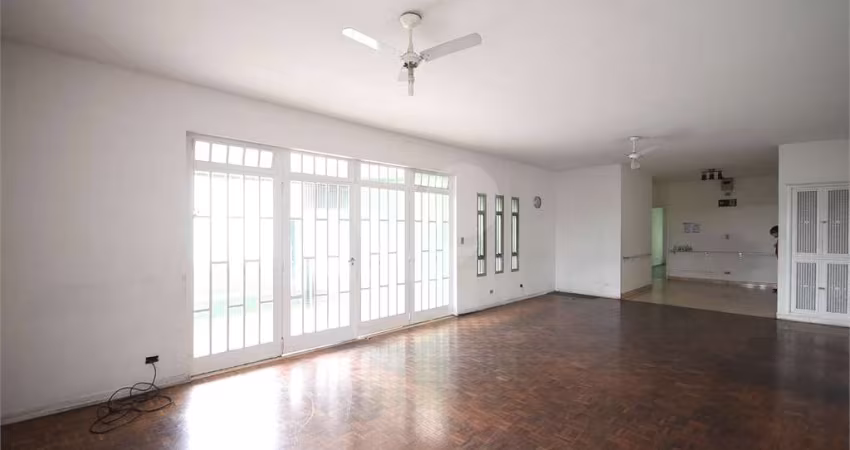 Casa térrea com 8 quartos à venda em Morumbi - SP