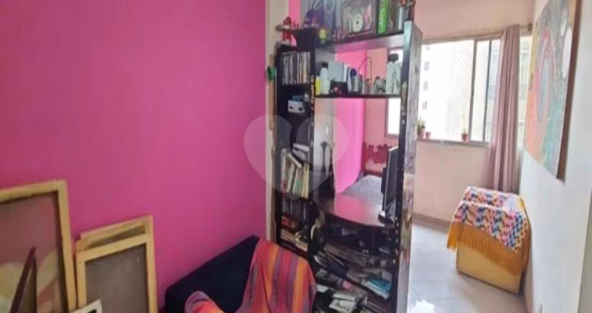 Apartamento com 1 quartos à venda em Bela Vista - SP