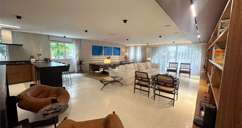 Apartamento com 4 quartos à venda em Cerqueira César - SP