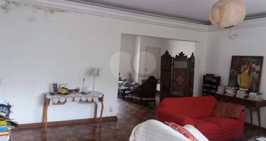 Casa com 6 quartos à venda em Jardim São Bento - SP
