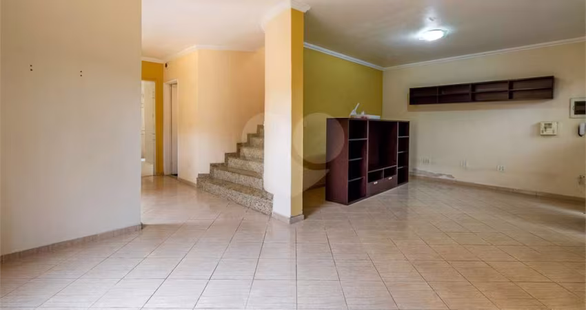 Casa com 3 quartos à venda em São Judas - SP