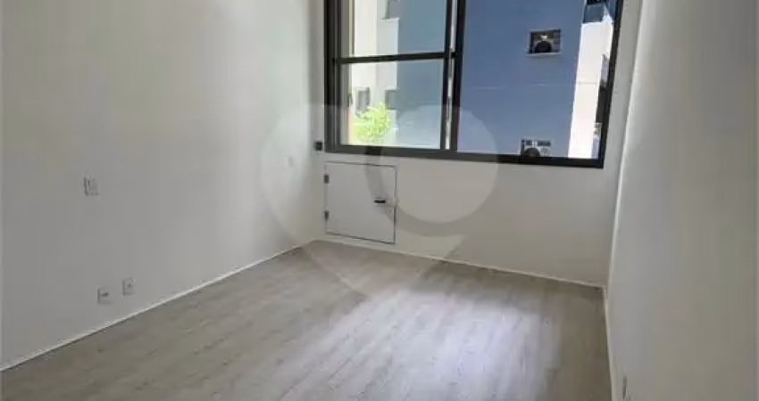 Kitnet / Stúdio à venda na Rua Harmonia, Vila Madalena, São Paulo