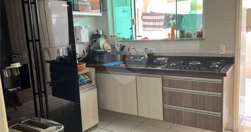 Condomínio com 2 quartos à venda em Imirim - SP