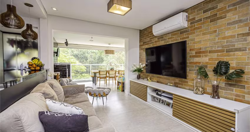 Apartamento com 3 quartos à venda em Aclimação - SP