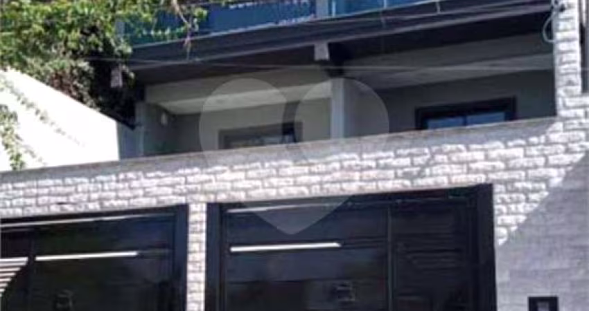 Sobrado com 3 quartos à venda em Vila Ipojuca - SP