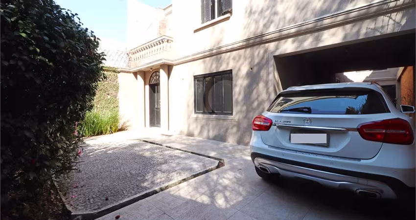Casa com 4 quartos à venda em Jardim Europa - SP