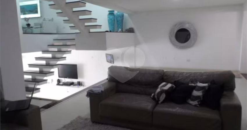 Casa com 3 quartos à venda em Penha De França - SP