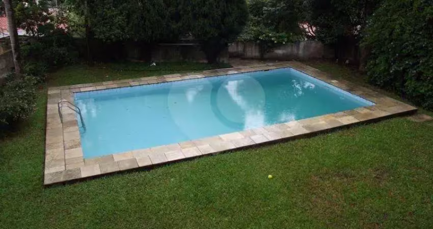 Sobrado com 5 quartos à venda ou para locação em jardim leonor - sp