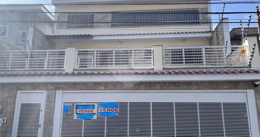 Casa com 4 quartos à venda em Vila Paiva - SP