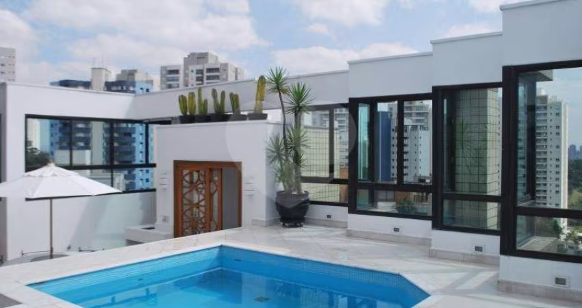 Duplex com 4 quartos à venda em Vila Andrade - SP