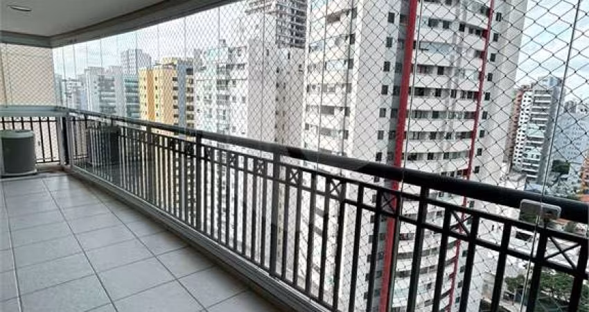 Apartamento com 3 quartos à venda ou para locação em Cidade Monções - SP
