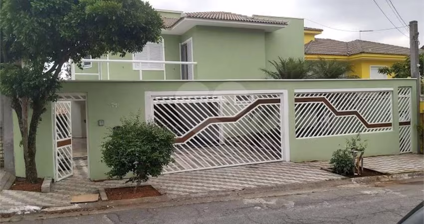 Sobrado com 4 quartos à venda em City América - SP