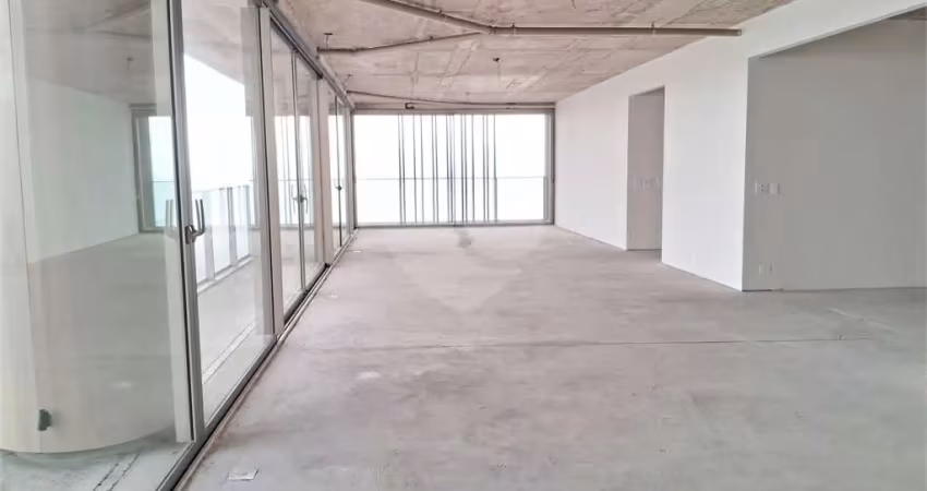 Apartamento com 3 quartos à venda em Pinheiros - SP
