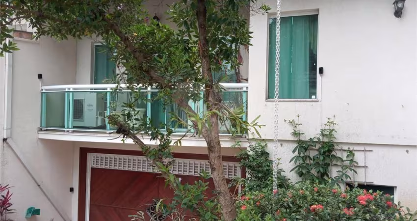 Casa térrea com 4 quartos à venda em Vila Albertina - SP