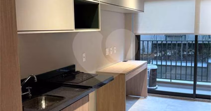 Apartamento com 1 quartos à venda ou para locação em Perdizes - SP