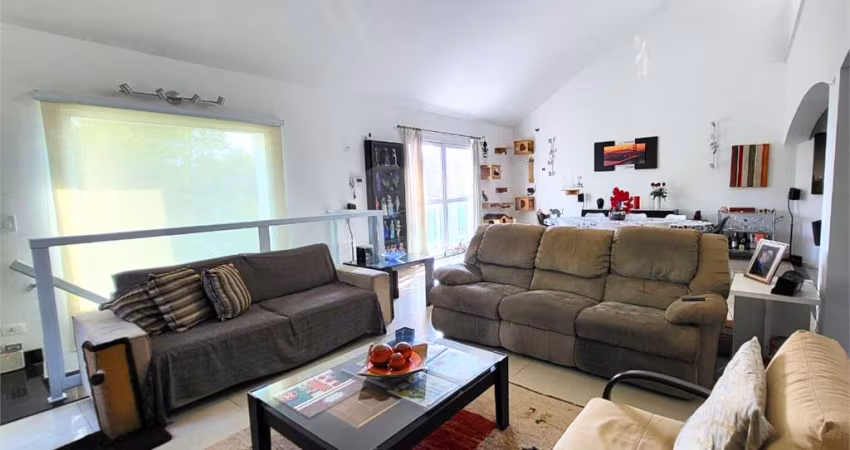 Condomínio com 3 quartos à venda em Alphaville - SP