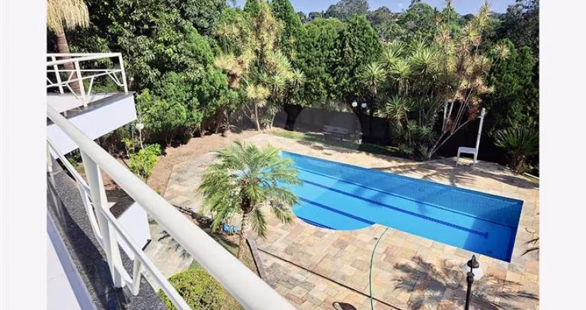 Casa com 5 quartos à venda ou para locação em Granja Viana - SP