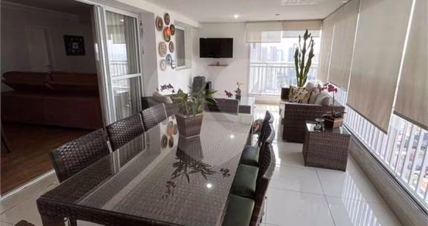 Apartamento com 3 quartos à venda em Vila Gumercindo - SP