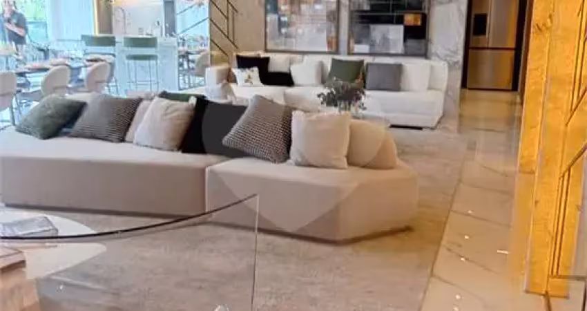 Apartamento com 4 quartos à venda em Liberdade - SP