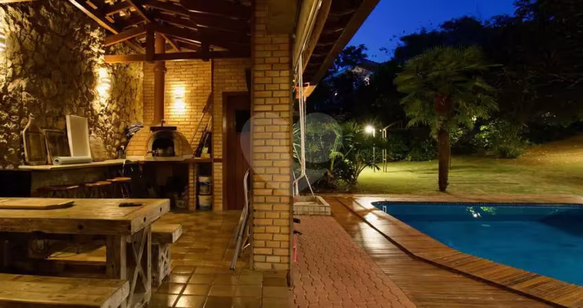 Condomínio com 7 quartos à venda em Morada Dos Pássaros - SP