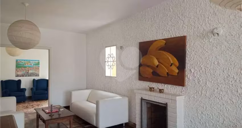 Casa com 4 quartos à venda na Rua Tingui, Vila Sônia, São Paulo
