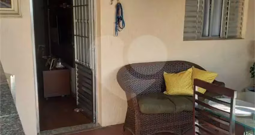Casa com 6 quartos à venda na Rua Professor Quintino Mingóia, Cidade Ademar, São Paulo