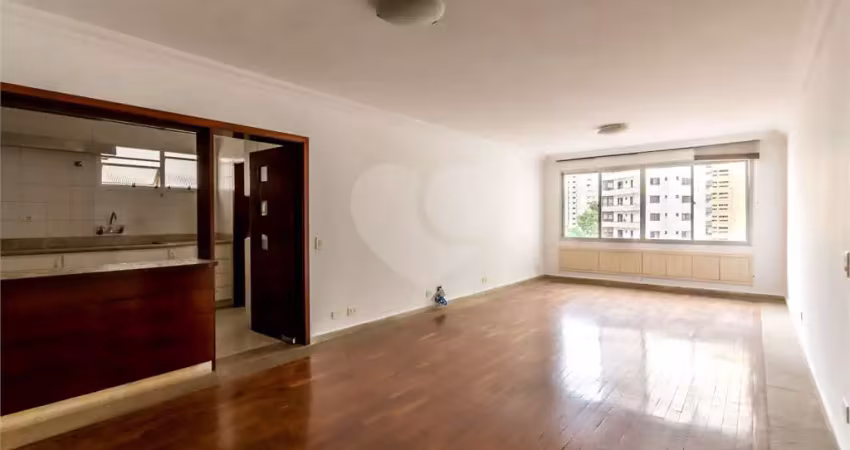 Apartamento com 3 quartos para alugar na Rua Carlos Steinen, Paraíso, São Paulo