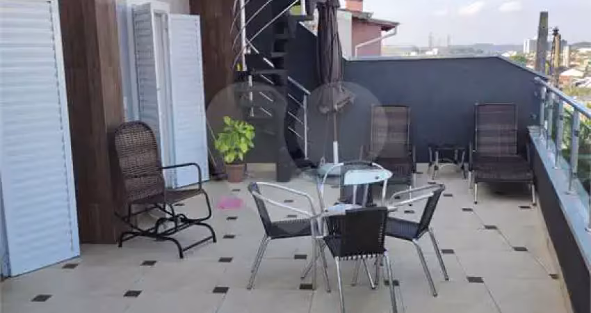 Casa com 4 quartos à venda na Rua Newton de Almeida Castro, Jardim Nathalie, Mogi das Cruzes