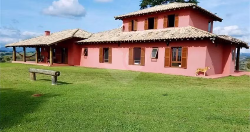 Fazenda à venda na Rodovia Paulo Virginio, Centro, Cunha