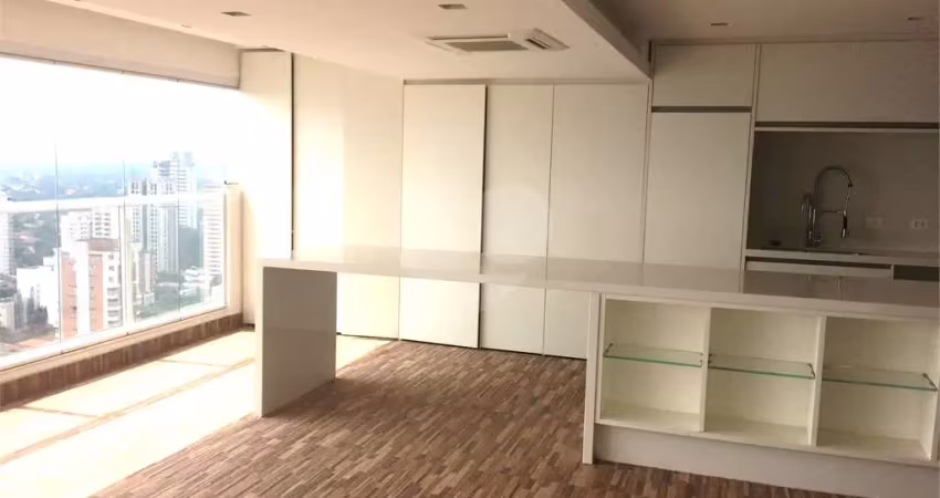 Apartamento com 2 quartos à venda ou para locação em pinheiros - sp