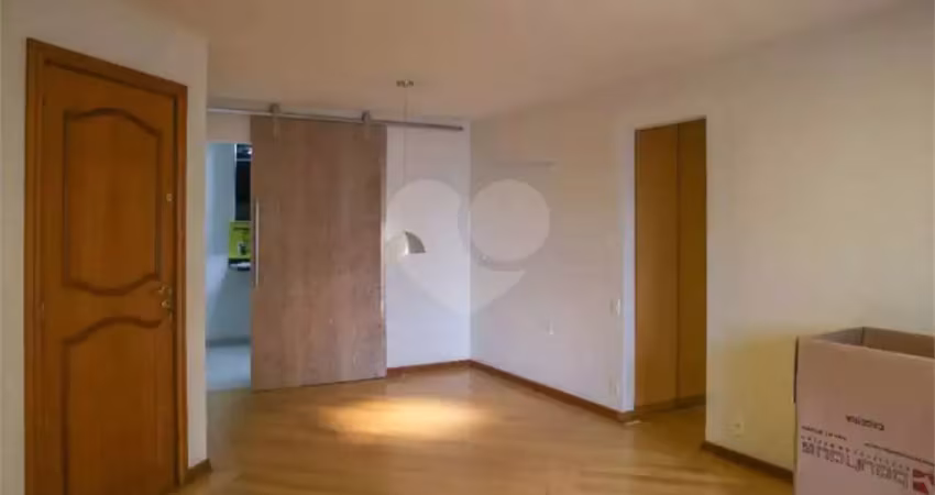 Apartamento com 3 quartos à venda na Rua Jorge Americano, Alto da Lapa, São Paulo