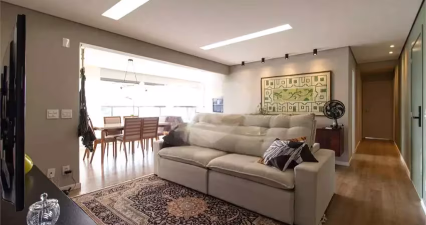 Apartamento com 4 quartos à venda na Rua José Cocciuffo, Vila Mariana, São Paulo