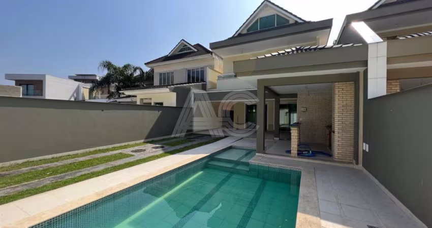 Casa em condomínio fechado com 4 quartos à venda na Rua Renata Fronzi, Barra da Tijuca, Rio de Janeiro