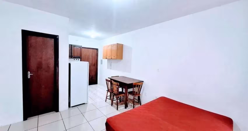 Kitnet / Stúdio para alugar na Rua Olímpio Rodrigues da Silva, 59, Cristo Rei, São Leopoldo
