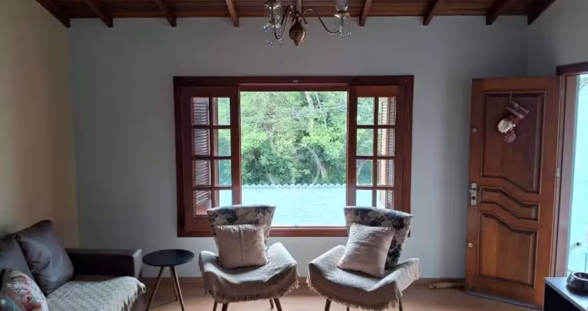 Casa com 2 quartos à venda na Travessa Milton Cruz, Santo André, São Leopoldo