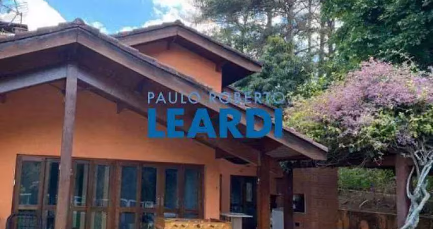 CASA EM CONDOMÍNIO - ESTÂNCIA PARQUE DE ATIBAIA - SP