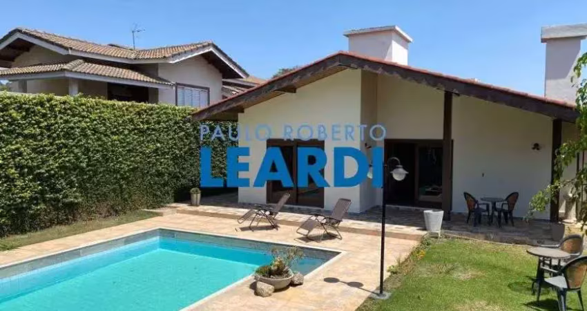 CASA ASSOBRADADA - JARDIM ITAPERI - SP