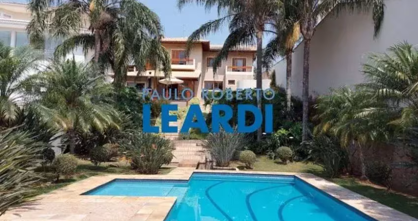 Casa em condomínio fechado com 4 quartos à venda na Vila Santista, Atibaia 