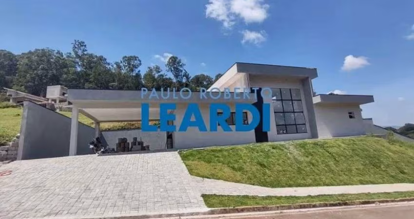 CASA ASSOBRADADA - CONDOMINIO QUINTAS DA BOA VISTA - SP