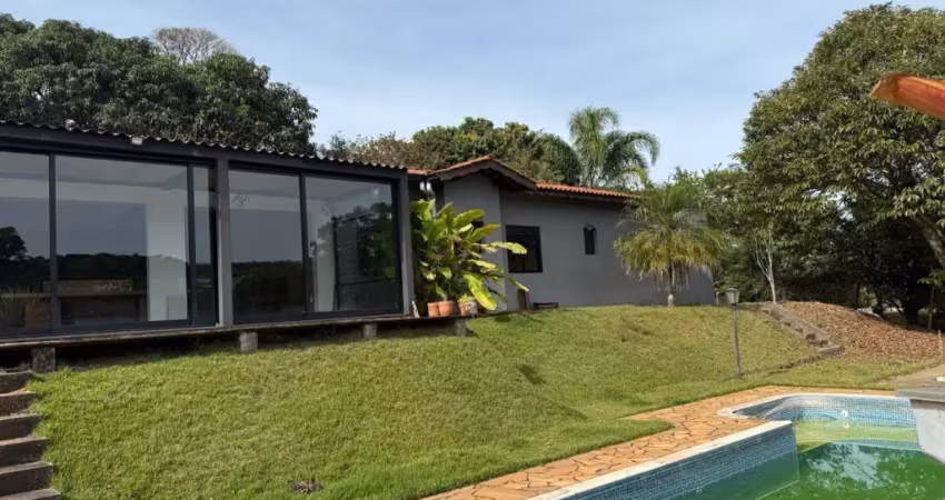 Oportunidade casa em condomínio de alto padrão em bragança paulista