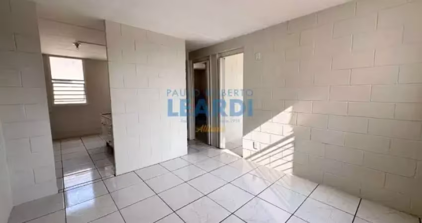 Oportunidade apartamento 2 dormitórios no coração da cidade de atibaia/sp