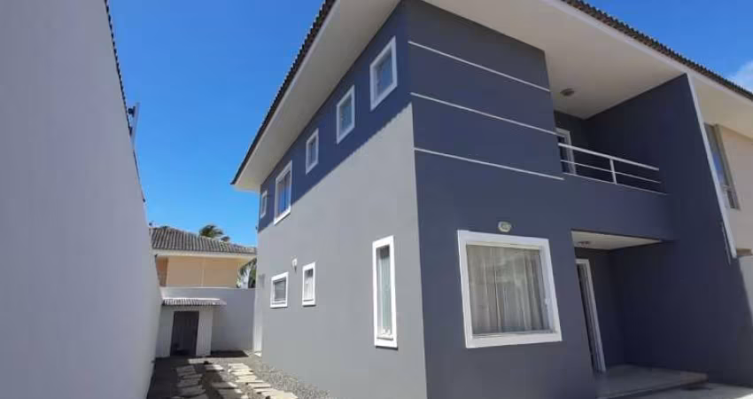 Casa 4/4 em Ipitanga