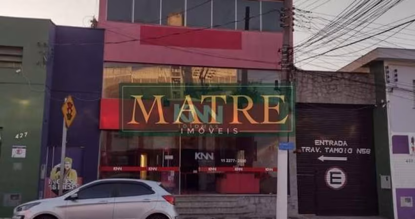 Prédio comercial no centro com elevador