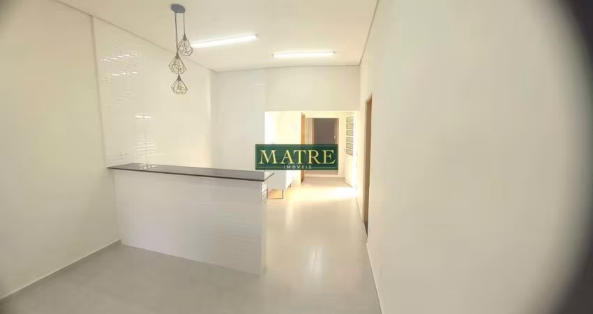 Casa Térrea para locação, Reformada com 2 Dormitórios