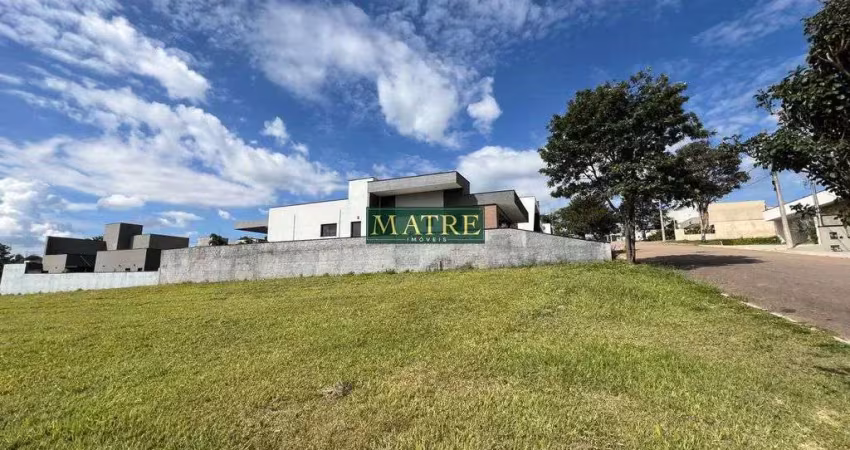 Terreno plano em condomínio fechado próximo ao bragança shopping center
