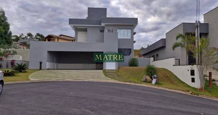 Oportunidade Sobrado com 03 suítes em condomínio.