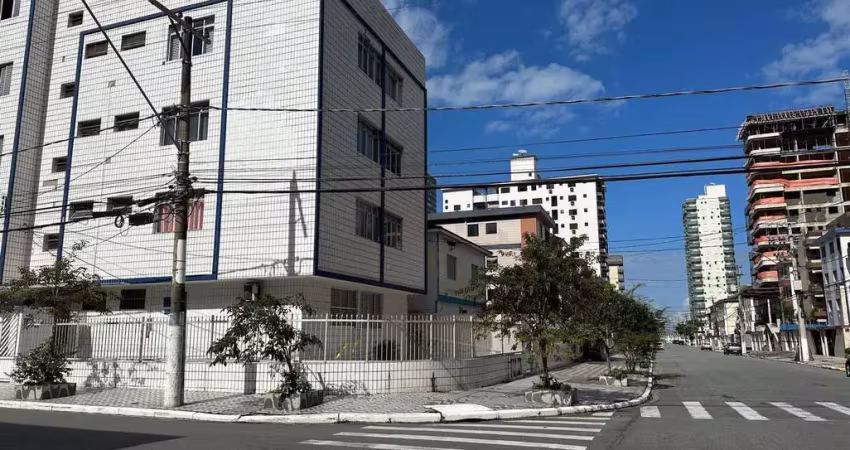 Apartamento em praia grande, na vila guilhermina com 01 dormitório.