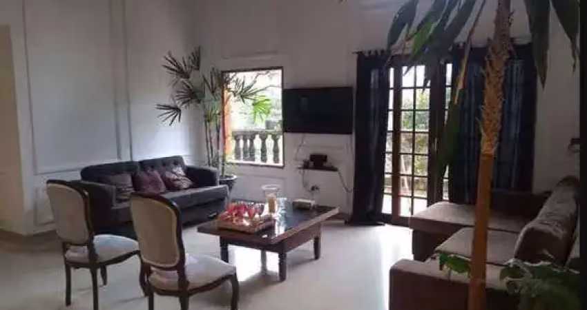 Casa em condomínio fechado com 4 quartos à venda na Rua Silverstone, Jardim São João, Jandira
