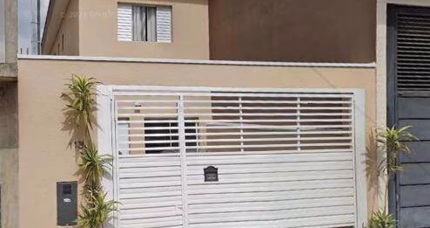 CASA COM TRÊS DORMITÓRIOS E DUAS VAGAS EM JANDIRA - JARDIM ANA CRISTINA